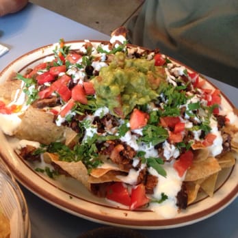 El Metate Cafe - Nachos with Cabeza & Carnitas. They look appetizing, but they'll do wonders for you in the bathroom. Grossy! - Mexican Near Me - Pasadena, California El Metate Cafe - Nachos with Cabeza & Carnitas. They look appetizing, but they'll do wonders for you in the bathroom. Grossy! - Mexican Near Me - Pasadena, California