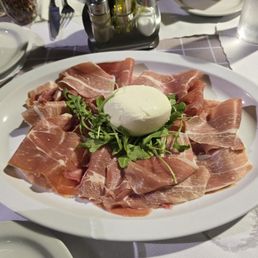 Crudo E Burrata
