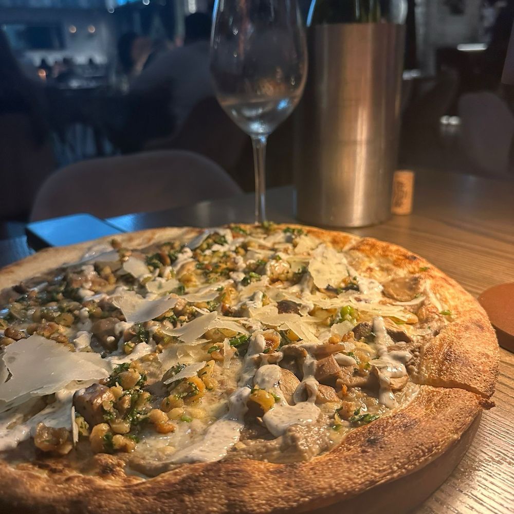 La Vecchia Ristorante - Funghi Pizza - Italian Near Me - Toronto, Ontario
