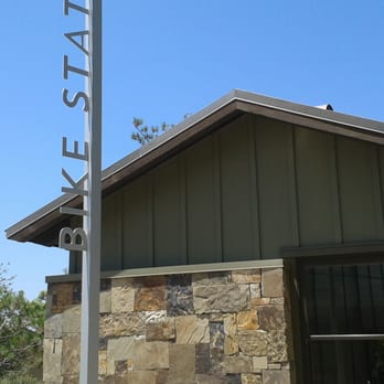 Pavilion Park - Bike Station at Pavilion Park - Parks Near Me - Irvine, California