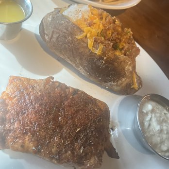 J. Alexander's - Steakhouses Near Me - Memphis, Tennessee