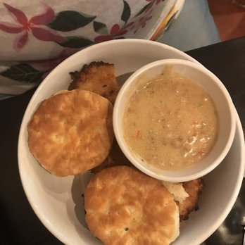 Maxine's On Shine - Biscuits/chicken and gravy bowl - New American Near Me - Orlando, Florida