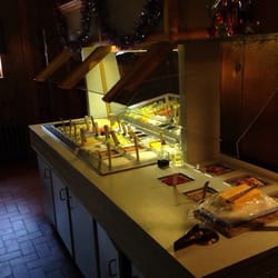 Hilltop Inn - 1980's salad bar with big block of cheddar