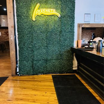 La Veneta - Selfie wall - Italian Near Me - Gallatin, Tennessee La Veneta - Selfie wall - Italian Near Me - Gallatin, Tennessee