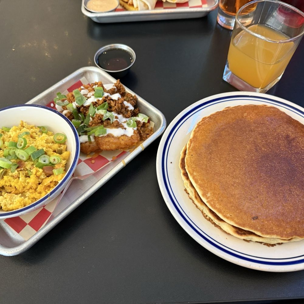 4th & State - Gluten free pancake breakfast special - Vegan Near Me - Columbus, Ohio 4th & State - Gluten free pancake breakfast special - Vegan Near Me - Columbus, Ohio