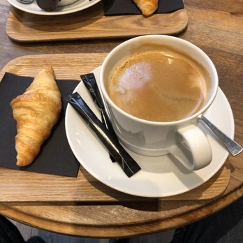 Boréal Coffee Shop - Coffee & Tea Near Me - Geneva, GE Boréal Coffee Shop - Coffee & Tea Near Me - Geneva, GE
