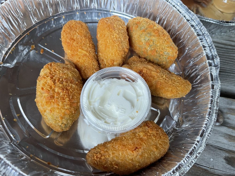 WHATEVER CAFE Updated October 2024 15 Photos 18 Tighe Rd