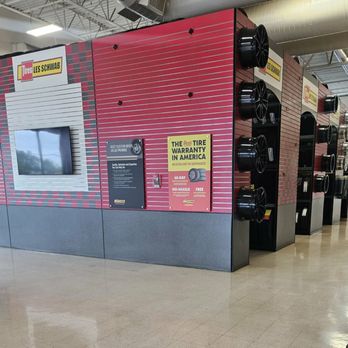 Les Schwab Tire Center - Tires Near Me - Vacaville, California Les Schwab Tire Center - Tires Near Me - Vacaville, California