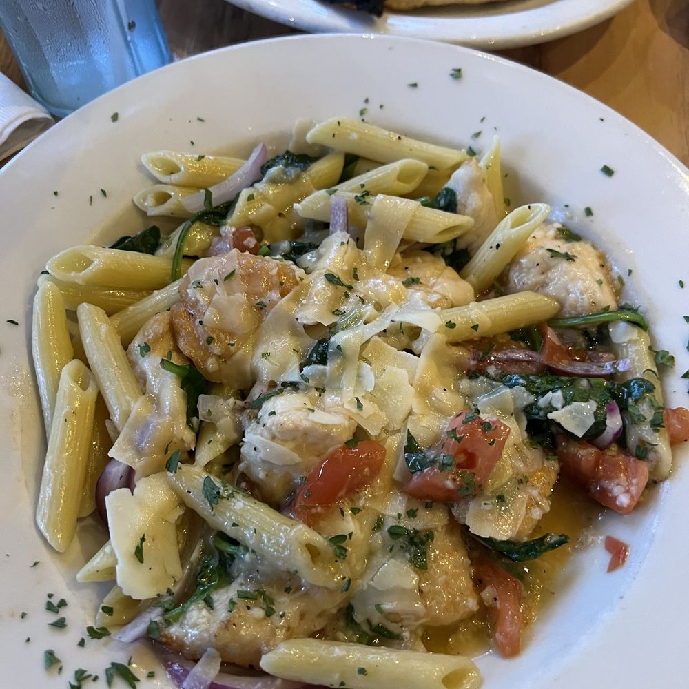 Red Fox Bar & Grille - con pollo pasta - American Near Me - Jackson, New Hampshire Red Fox Bar & Grille - con pollo pasta - American Near Me - Jackson, New Hampshire