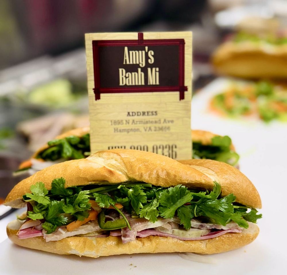 Amy's Bánh Mì  Logo