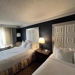 Room with double beds