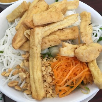 Thanh Binh - Vermicelli Noodle Bowl with tofu, part 1 - Vietnamese Near Me - Lake Forest, California Thanh Binh - Vermicelli Noodle Bowl with tofu, part 1 - Vietnamese Near Me - Lake Forest, California