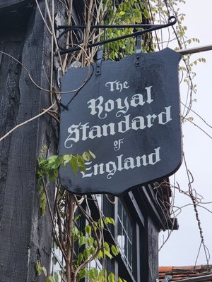 The Royal Standard of England by null