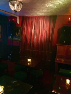 The Bedford Tavern by null
