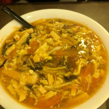Lee's Dumpling House - hot and sour soup tasted great, huge portion and plenty of tofu, noodles, and vegetables - Dim Sum Near Me - Toronto, Ontario