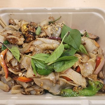 Kra-Pow Thai Eatery - #2 Padkeemao - Thai Near Me - Stanton, California