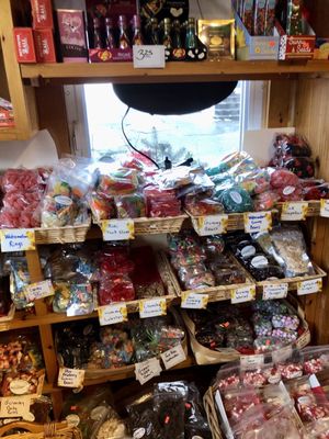 Litchfield Candy Company by null