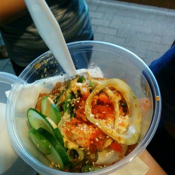Bowl'D Up - Regular salmon bowl with no rice - $13 - Food Trucks Near Me