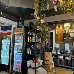 Monsoon Siam - Inside the entrance