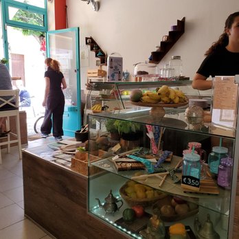 Goji Lounge Café - Cafes Near Me - Lagos, 08