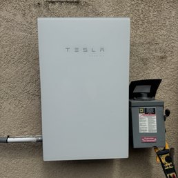 Tesla 7.6 Inverter