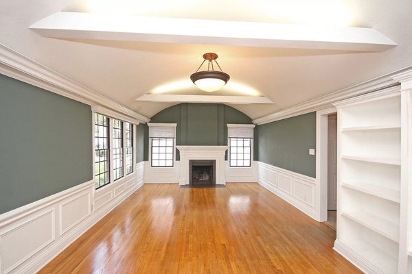 Residential Additions / Home Remodeling / Custom Home Construction - Specializing in residential additions, home remodeling and custom home construction. Call today for a FREE estimate!