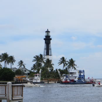 Hillsboro Inlet Lighthouse - The lighthouse, from the park - Local Flavor Near Me - Hillsboro Beach, Florida