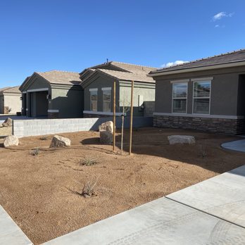 Lightning Enterprises Landscape - Front yard construction - Landscaping Near Me