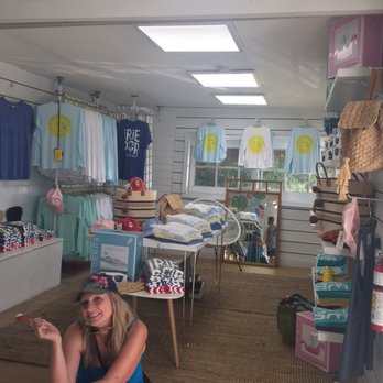 Irie Pops - Little shop attached with adorable merchandise - Ice Cream & Frozen Yogurt Near Me - Saint John, Virgin Islands