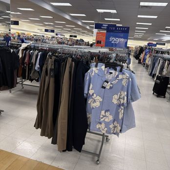Marshalls - Department Stores Near Me - Burbank, California Marshalls - Department Stores Near Me - Burbank, California