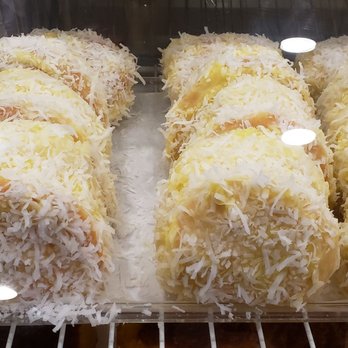 Pão Brasil Bakery - This is a sweet bread - Bakeries Near Me - Framingham, Massachusetts Pão Brasil Bakery - This is a sweet bread - Bakeries Near Me - Framingham, Massachusetts