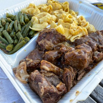 The Serving Spoon - Wednesday special oxtails with 2 sides - Breakfast & Brunch Near Me - Inglewood, California The Serving Spoon - Wednesday special oxtails with 2 sides - Breakfast & Brunch Near Me - Inglewood, California