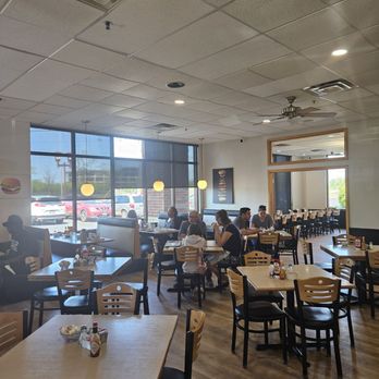 Mr. Stacks - Sunday - Breakfast & Brunch Near Me - Tinley Park, Illinois