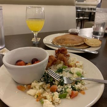 Marilyn's Cafe - Fitness Scramble, Mimosa, & Big Winner - Diners Near Me - Las Vegas, Nevada Marilyn's Cafe - Fitness Scramble, Mimosa, & Big Winner - Diners Near Me - Las Vegas, Nevada