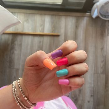 Lotus Nails - Nails by Ricky! - Nail Salons Near Me - Boulder, Colorado