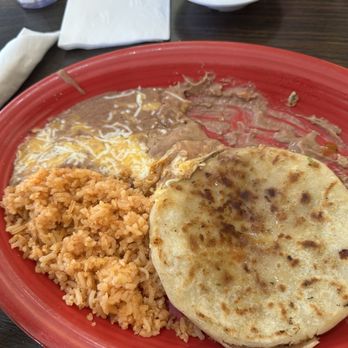 El Chipotle Taqueria - Pupusas - Mexican Near Me - Soquel, California