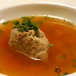 Amadeus - Leberknödel Suppe