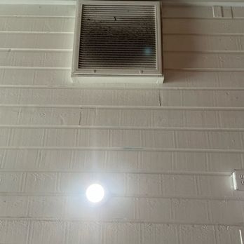 Hooters - Dirty ceiling air intake vent. - Chicken Wings Near Me - Destin, Florida Hooters - Dirty ceiling air intake vent. - Chicken Wings Near Me - Destin, Florida