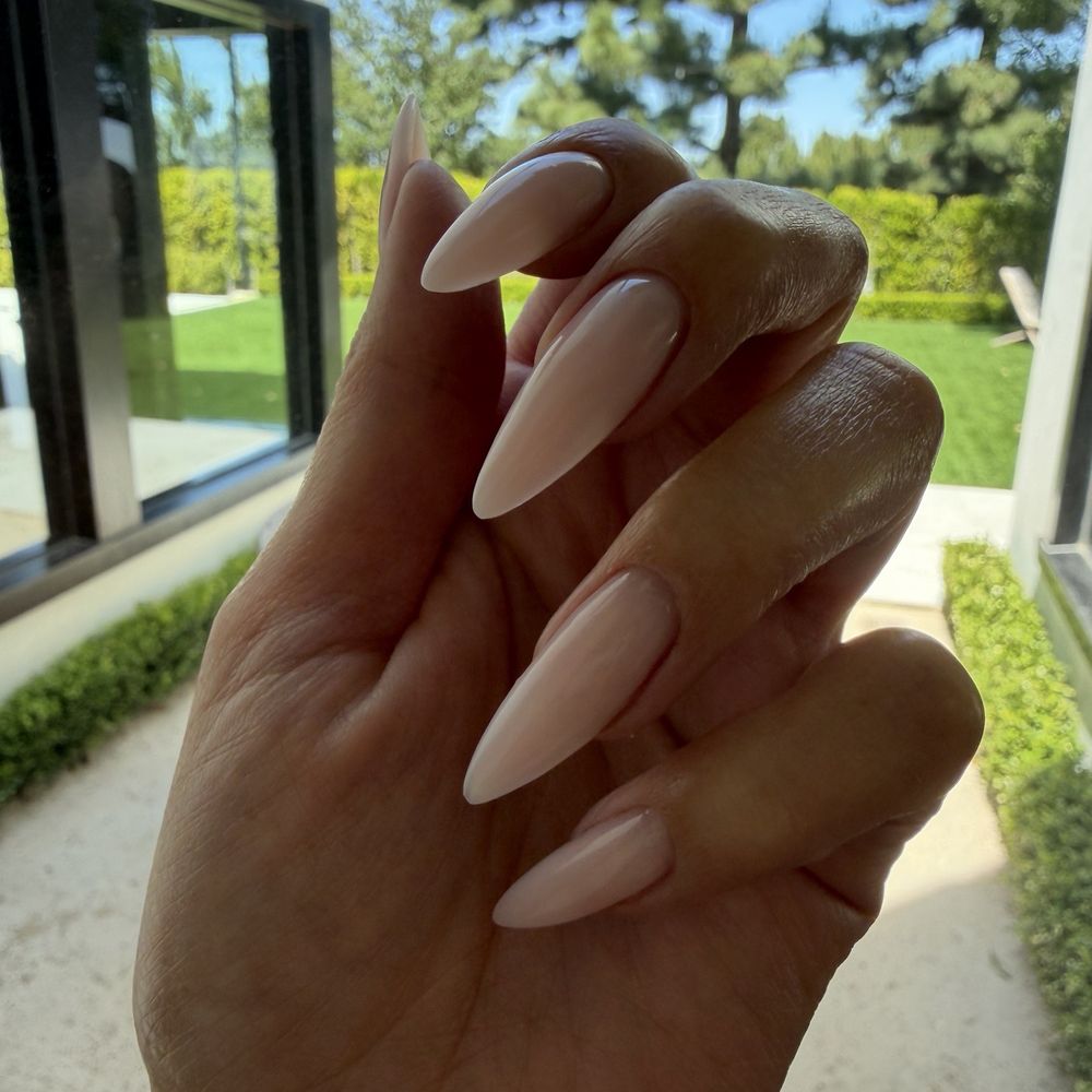 V Nails - Nail Technicians Near Me V Nails - Nail Technicians Near Me