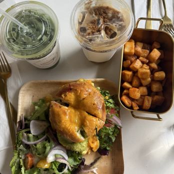 Love You Latte - New Mint To Be Latte - Breakfast & Brunch Near Me - Glendale, California