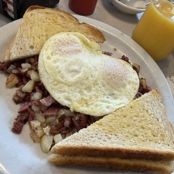 The Omelette House - Corned Beef Hash - Breakfast & Brunch Near Me - San Carlos, California The Omelette House - Corned Beef Hash - Breakfast & Brunch Near Me - San Carlos, California