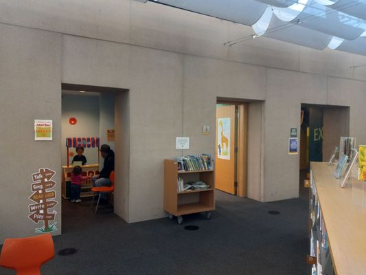 Salt Lake City Public Library by null