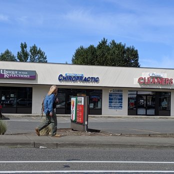 Unique Reflections In Hair - Storefront - Hair Salons Near Me - Mukilteo, Washington Unique Reflections In Hair - Storefront - Hair Salons Near Me - Mukilteo, Washington