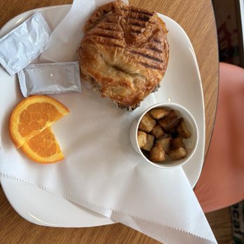 Cool Beanz Cafe - The Big Mo! Wow! - Coffee & Tea Near Me - Petersburg, Virginia