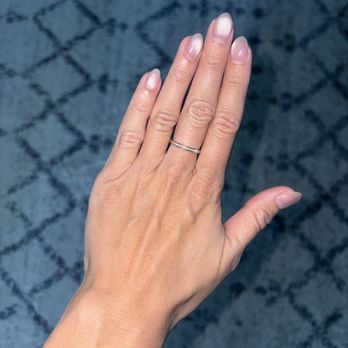 Palette Nail Studio - Natural cat eye with tapered almond shade #28 - Nail Salons Near Me - Huntington Beach, California