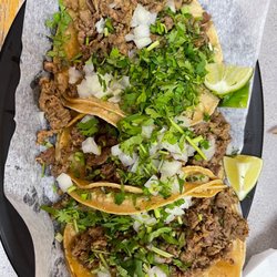 La Rosita Latina Grocery Store - Asada tacos