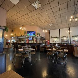 La Casita Restaurante - Clean and spacious