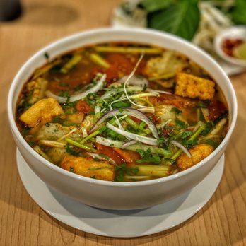 Viet Mama Cafe - Crab Meat Noodle with Fish Cake - Vietnamese Near Me - Vancouver, British Columbia Viet Mama Cafe - Crab Meat Noodle with Fish Cake - Vietnamese Near Me - Vancouver, British Columbia