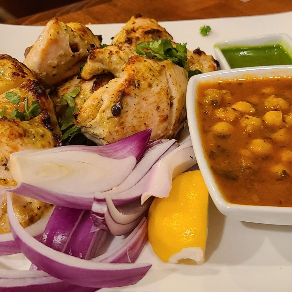 Reshmi kabob (grilled chicken). My fave. Reshmi kabob (grilled chicken). My fave.