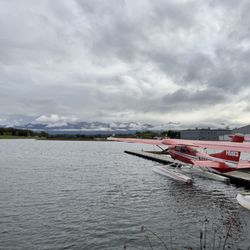 Rust's Flying Service - Looking across Lake Hood